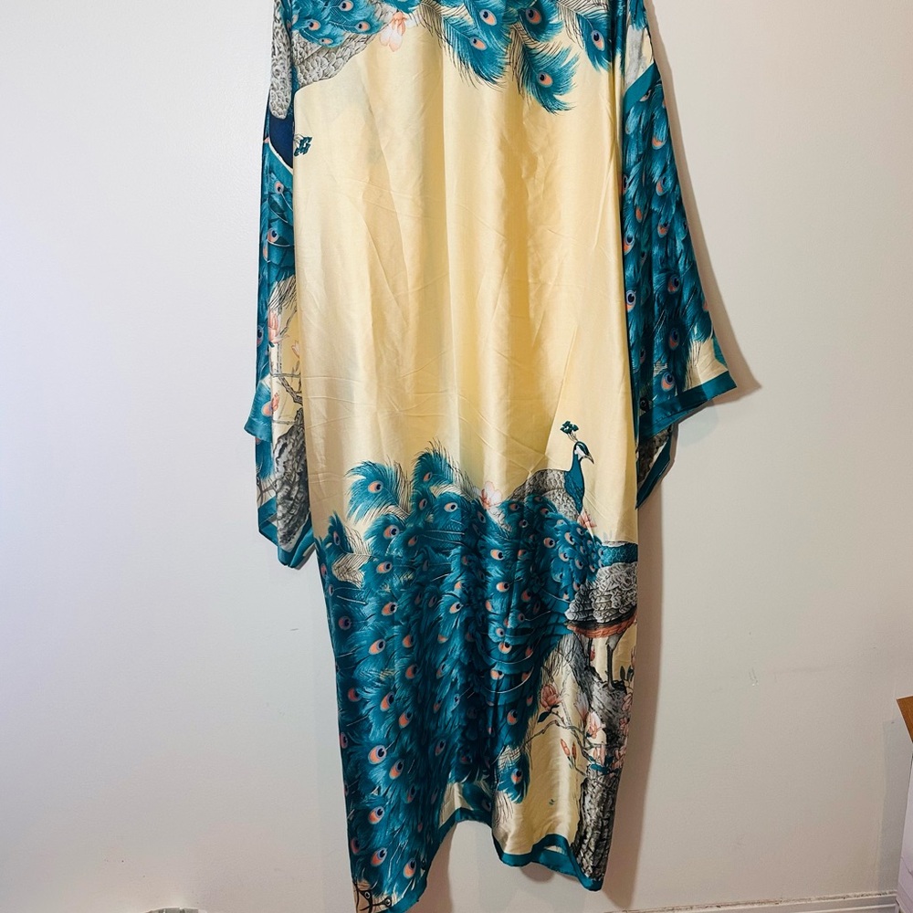Peacock Kimono Duster - Picture 3 of 5